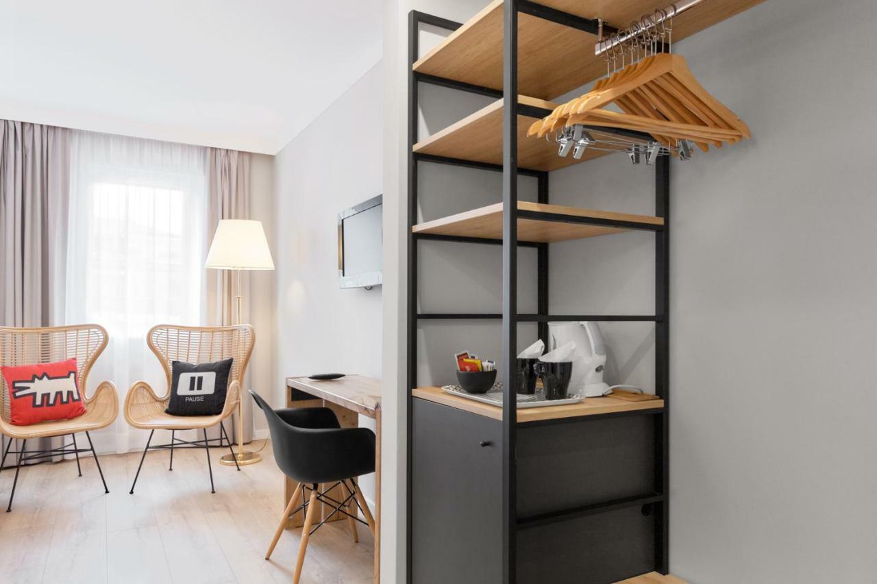 Hotel Leon D'Oro Роверето Екстер'єр фото